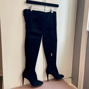 Gianvito Rossi Black Over-the-Knee Boots with Stiletto Heels and Round Toe